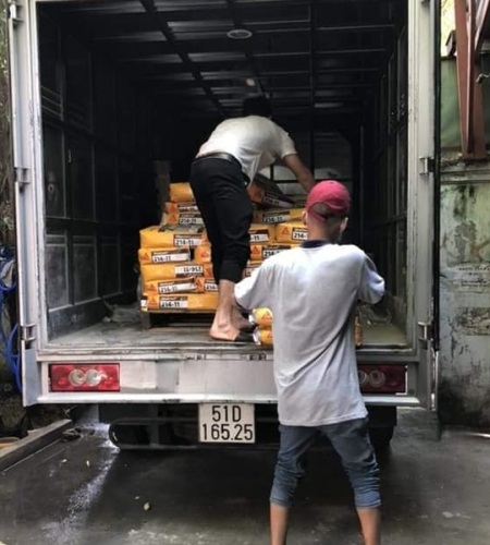 Vận chuyển hàng Sika